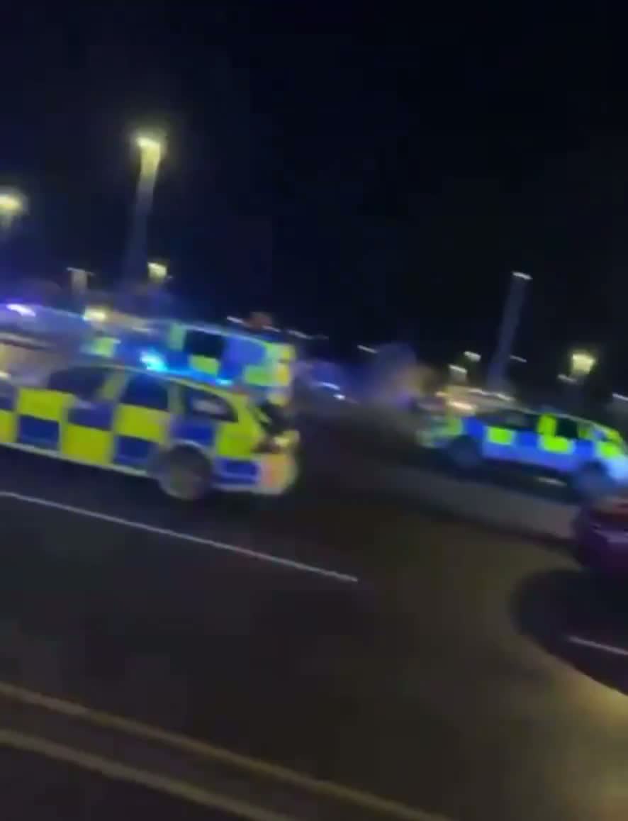 Illustrative photo for: Mass stabbing train incident leaves nine injured in