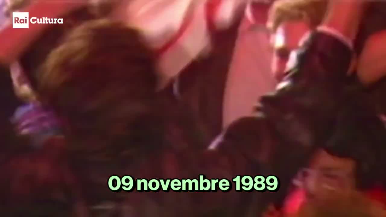 Illustrative photo for: Berlin Wall Fall: November 9, 1989, Marks End of Cold War