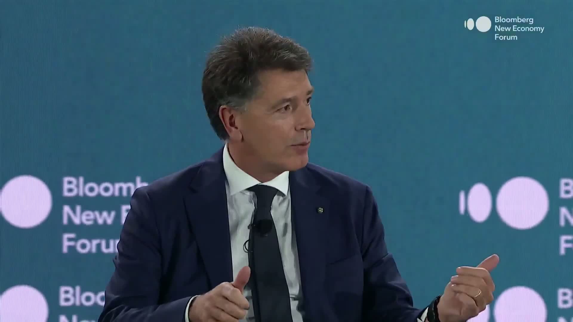 Illustrative photo for: Central Bank Gold Holdings Surpass U.S. Treasury for the