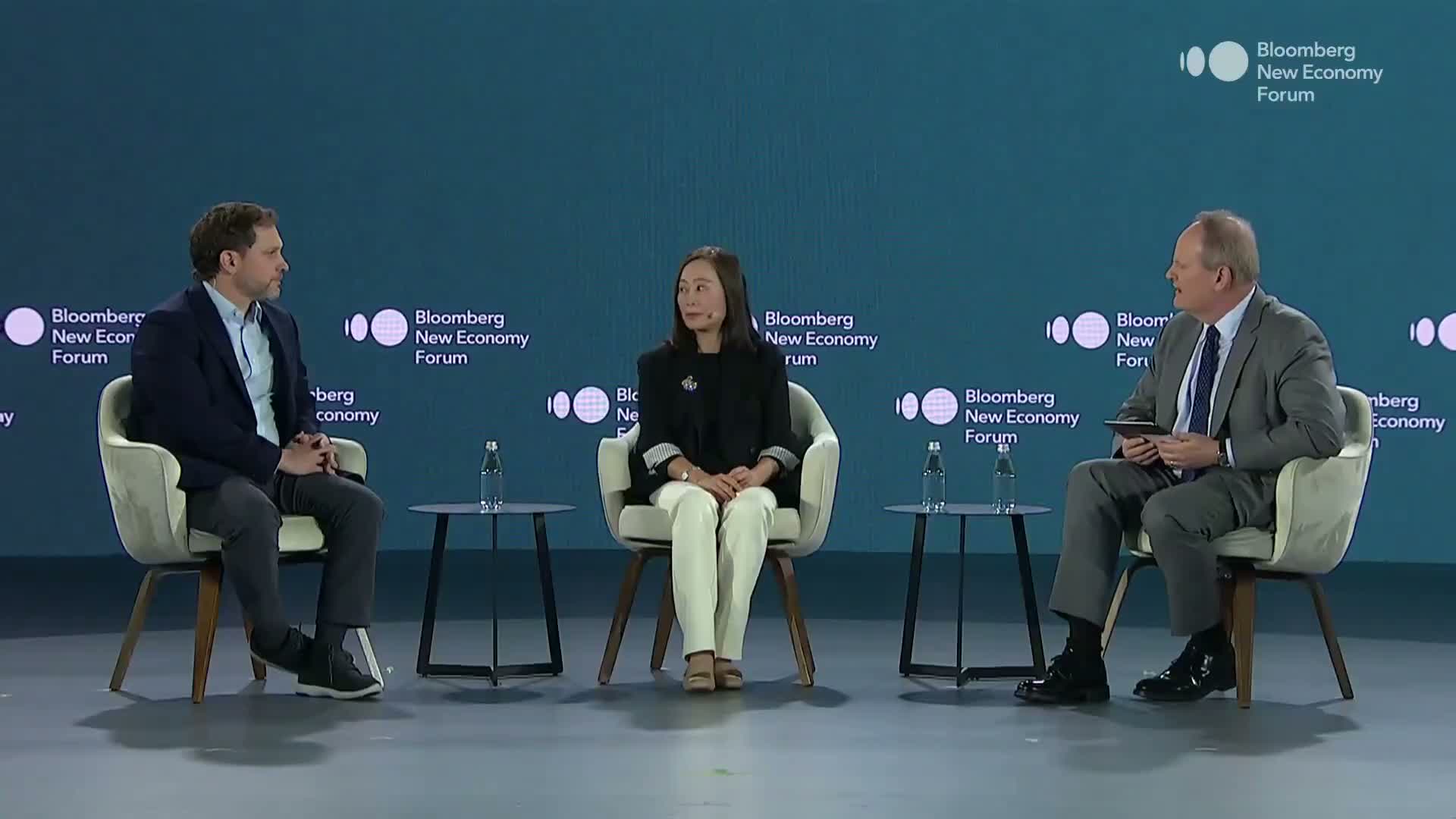 Illustrative photo for: Former U.S. Official Warns of Risks in US China Competition