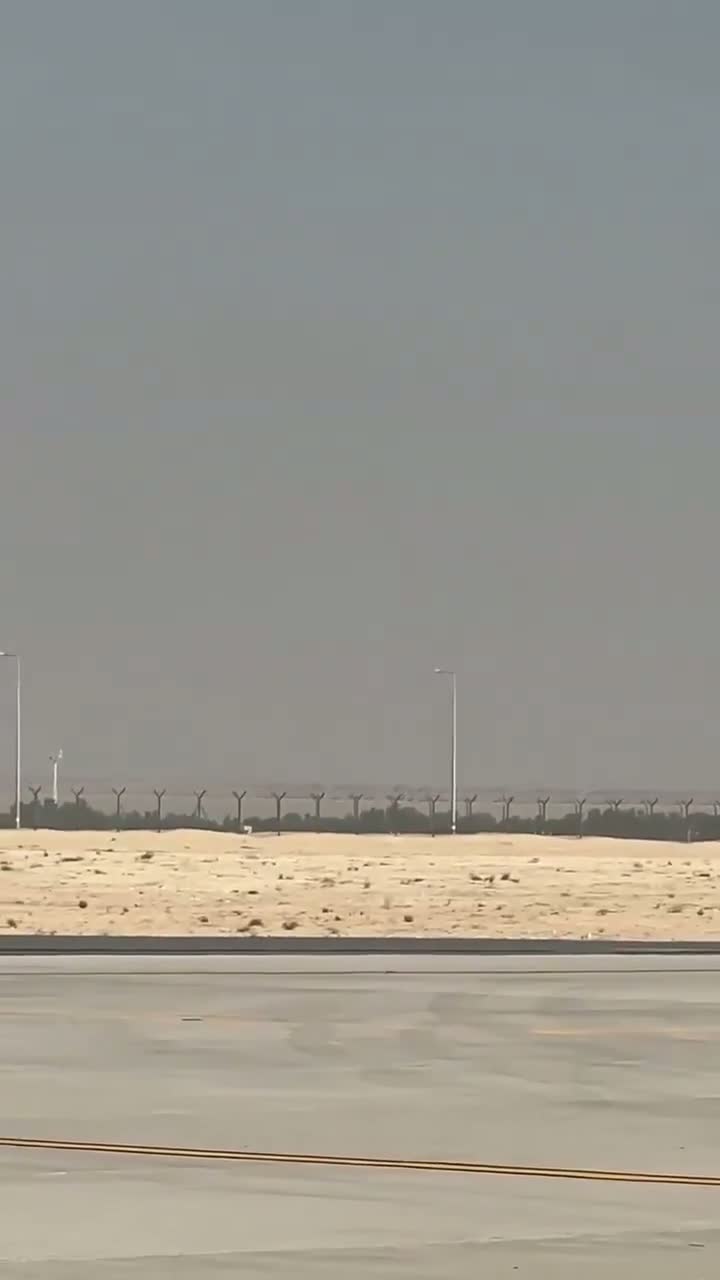 Illustrative photo for: Tejas fighter jet crash at Dubai Air Show sparks safety