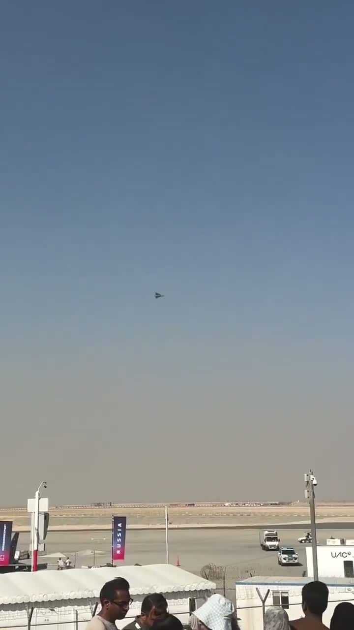 Illustrative photo for: Video Surfaces of Indian Tejas Fighter Jet Crash at Dubai