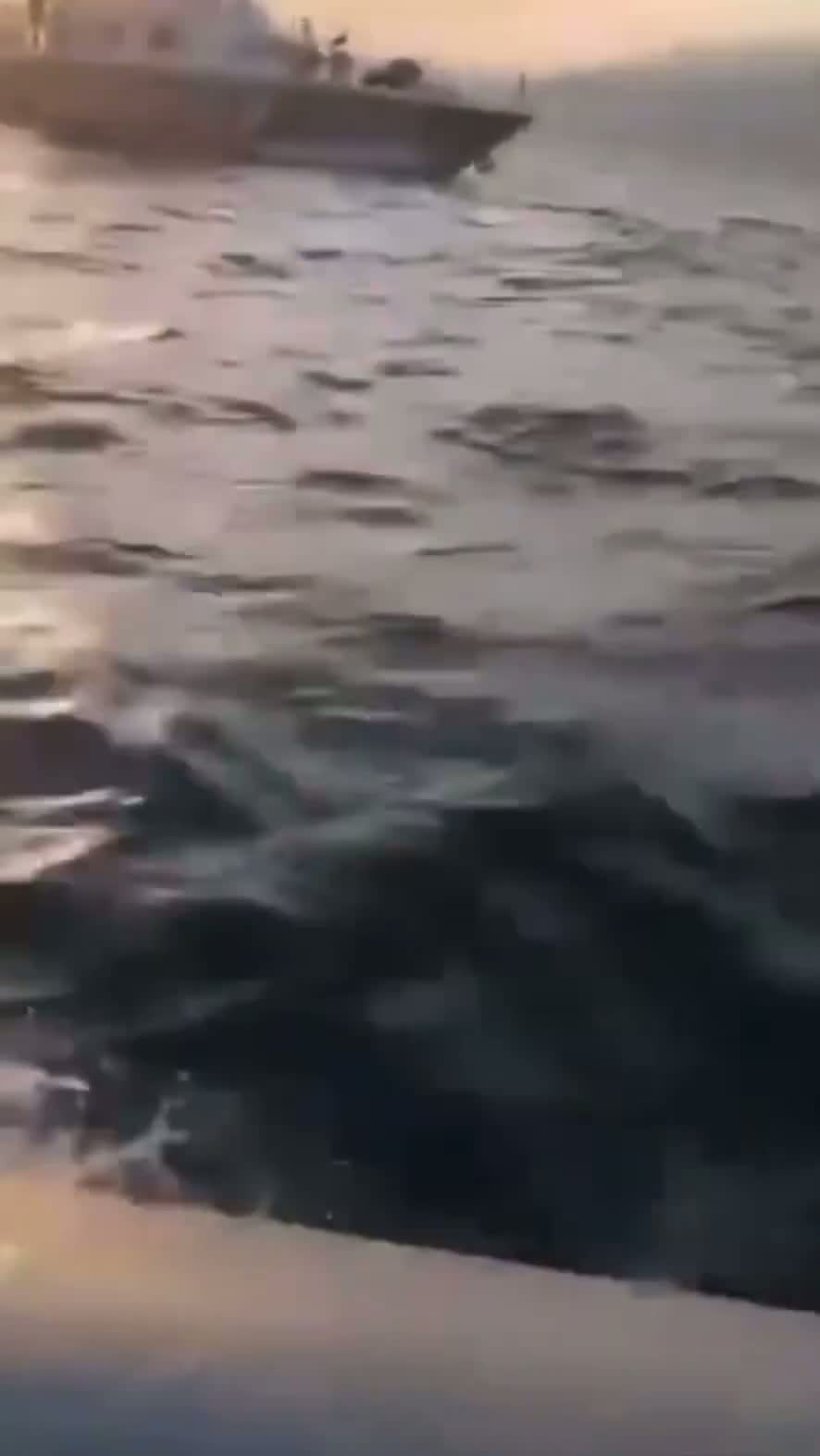 Illustrative photo for: Greek coastguard migrant incident: forces dinghy back to