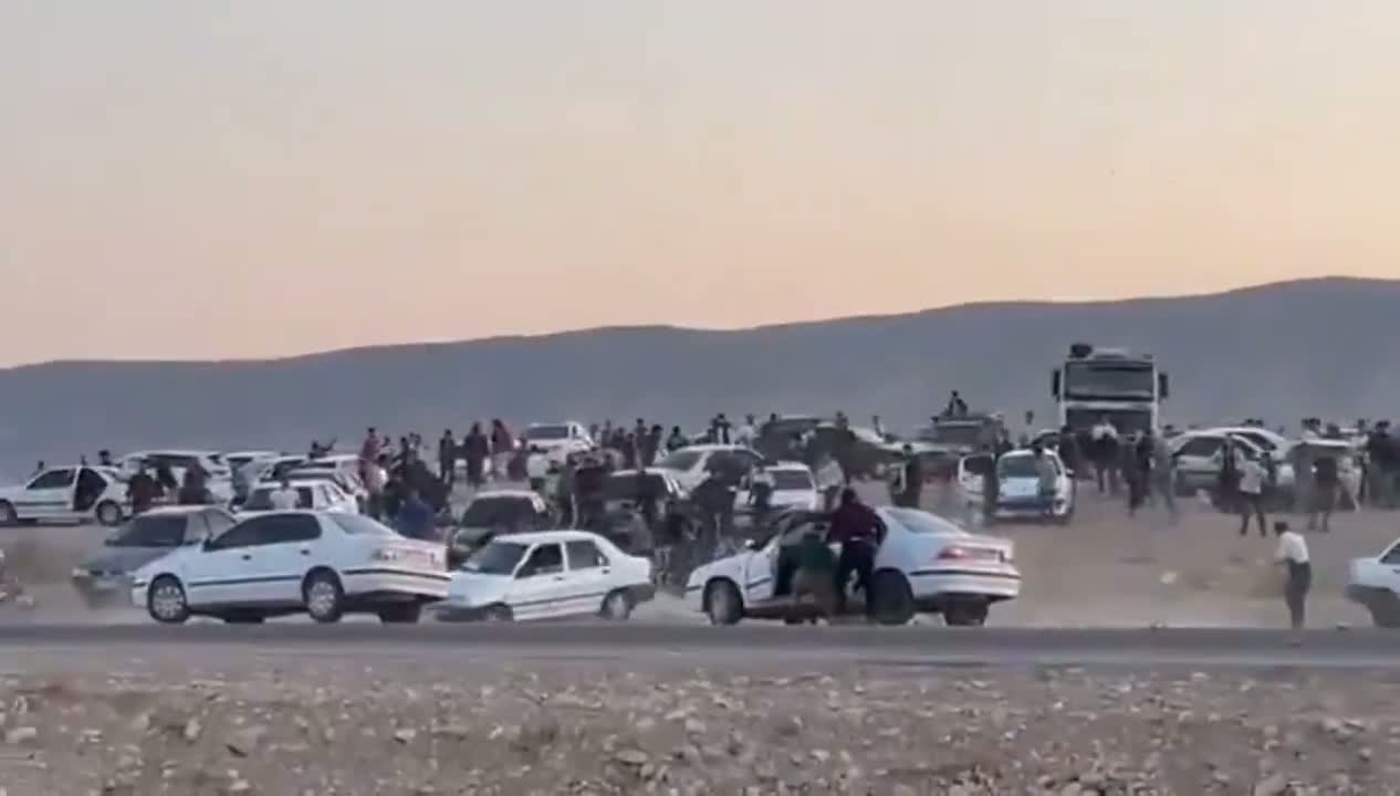 Illustrative photo for: Breaking: Iran Anti Regime Protests Erupt in Qir and Karzin