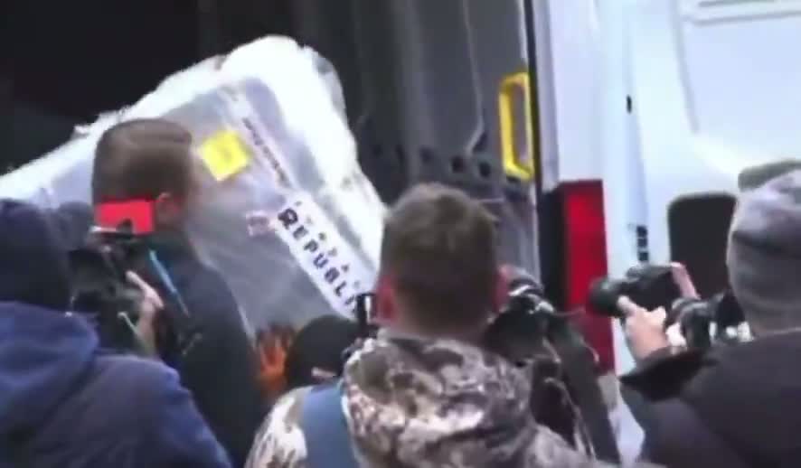 Illustrative photo for: Polish President flood relief: Karol Nawrocki Provides