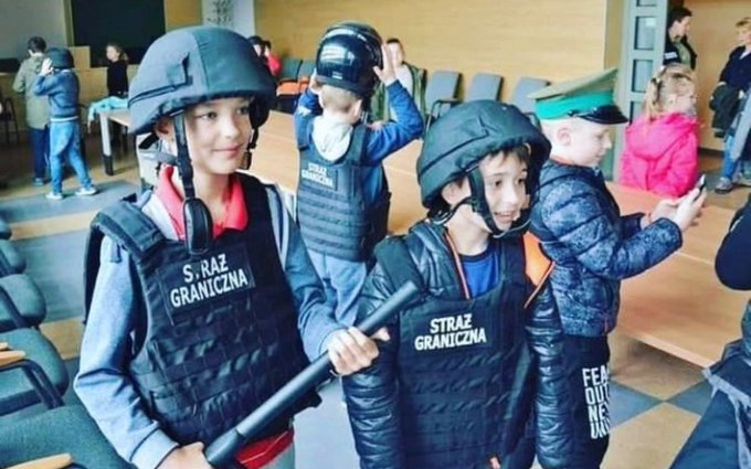 Illustrative photo for: Polish Border Guard Kindergarten: Kids Explore Border