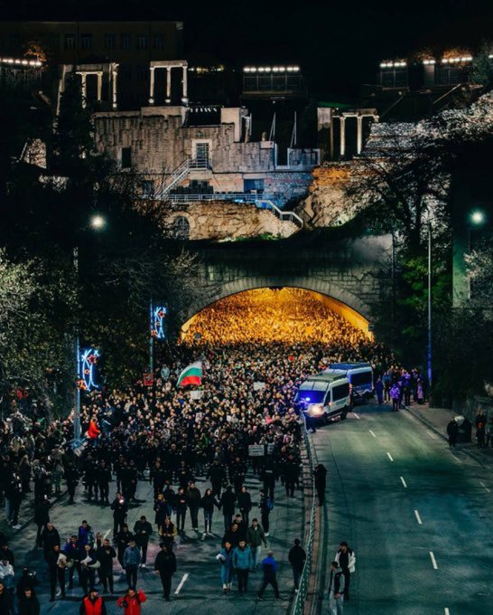 Illustrative photo for: Bulgaria protests spread across Bulgaria, including Sofia