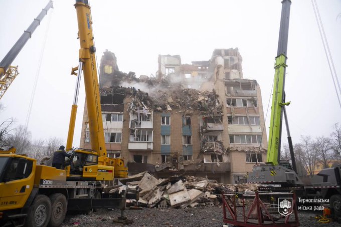 Illustrative photo for: Ternopil Russian strike death toll soars with new victim