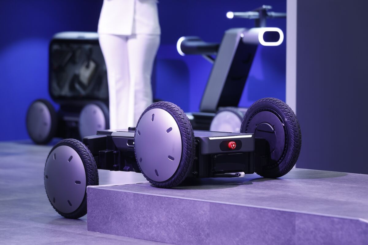 Illustrative photo for: Hyundai AI Four-Wheeled Robot Set for 2024 Launch