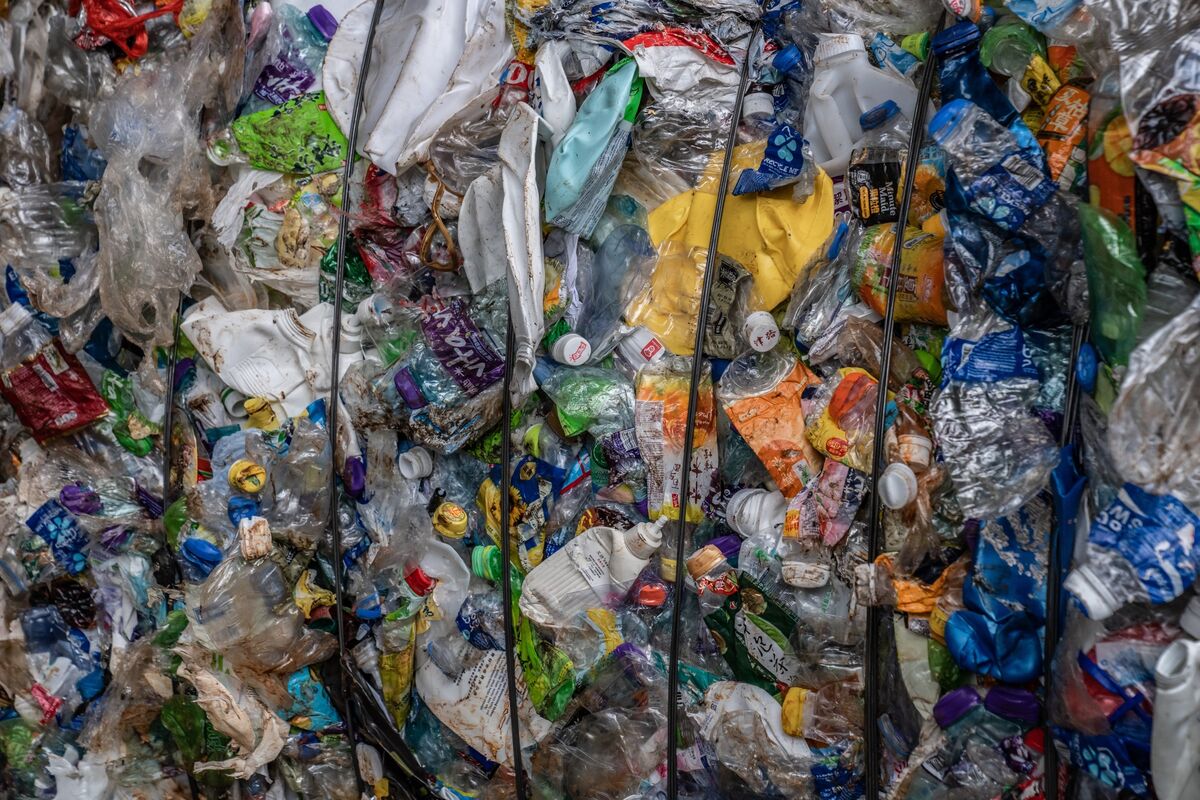 Illustrative photo for: Today's Green Daily: Climate Plastic Heat Pumps and