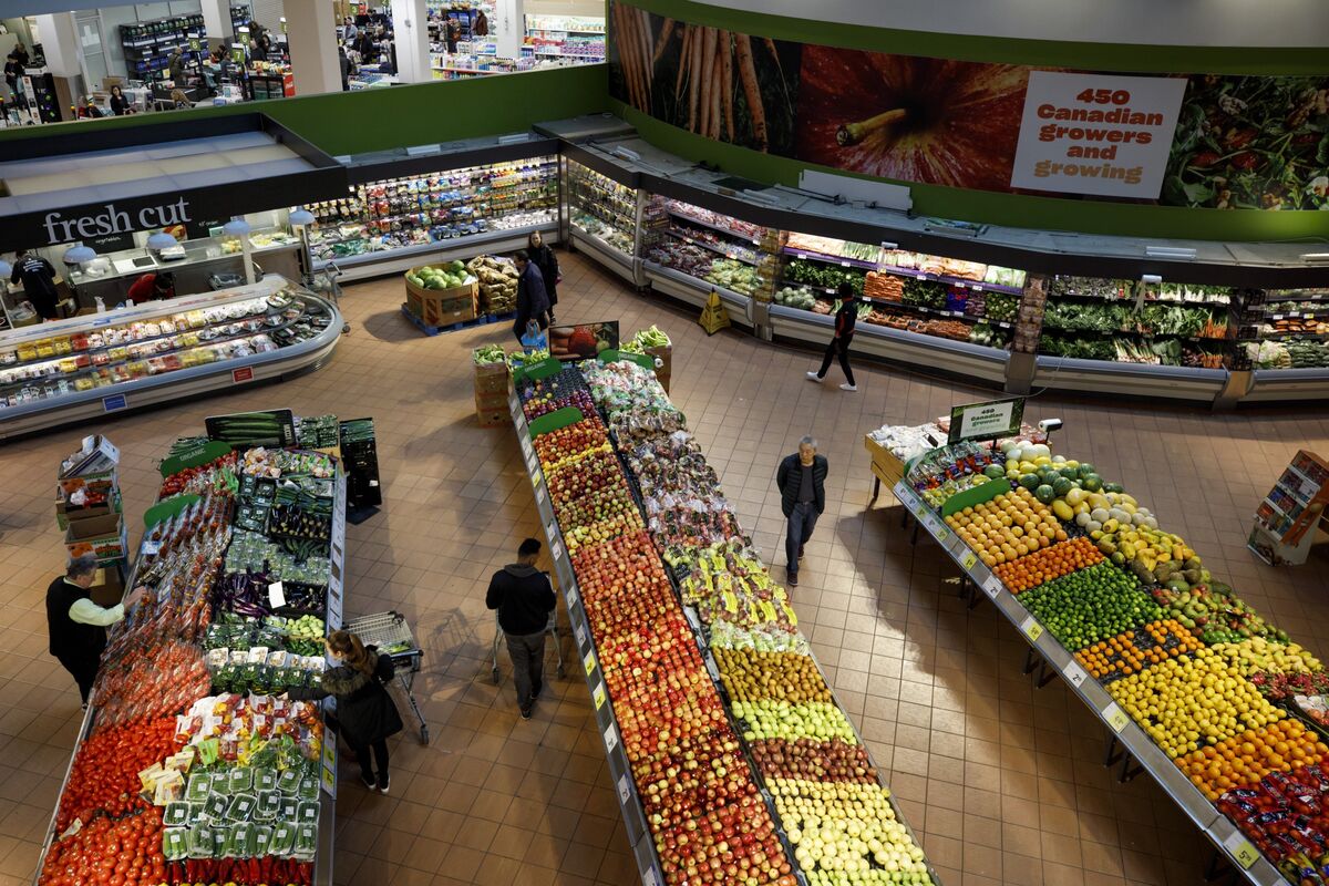 Illustrative photo for: EQB supermarket banking acquisition boosts deposit and