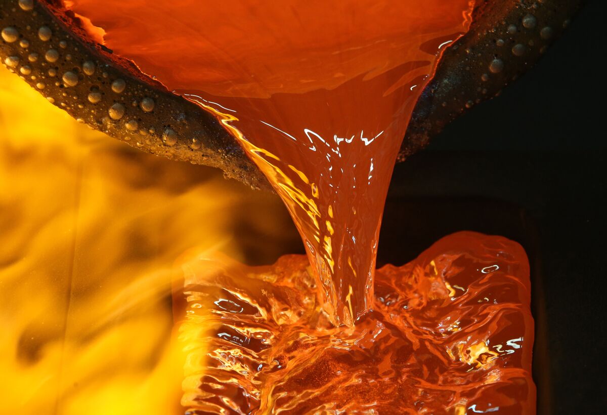 Illustrative photo for: Silver all time high as US payroll data boosts Fed rate cut