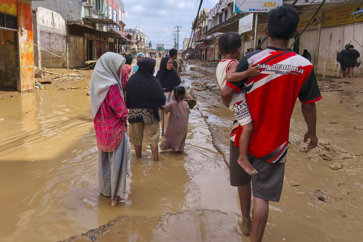 Illustrative photo for: South and Southeast Asia floods: 1,300+ Dead, $20B in Losses