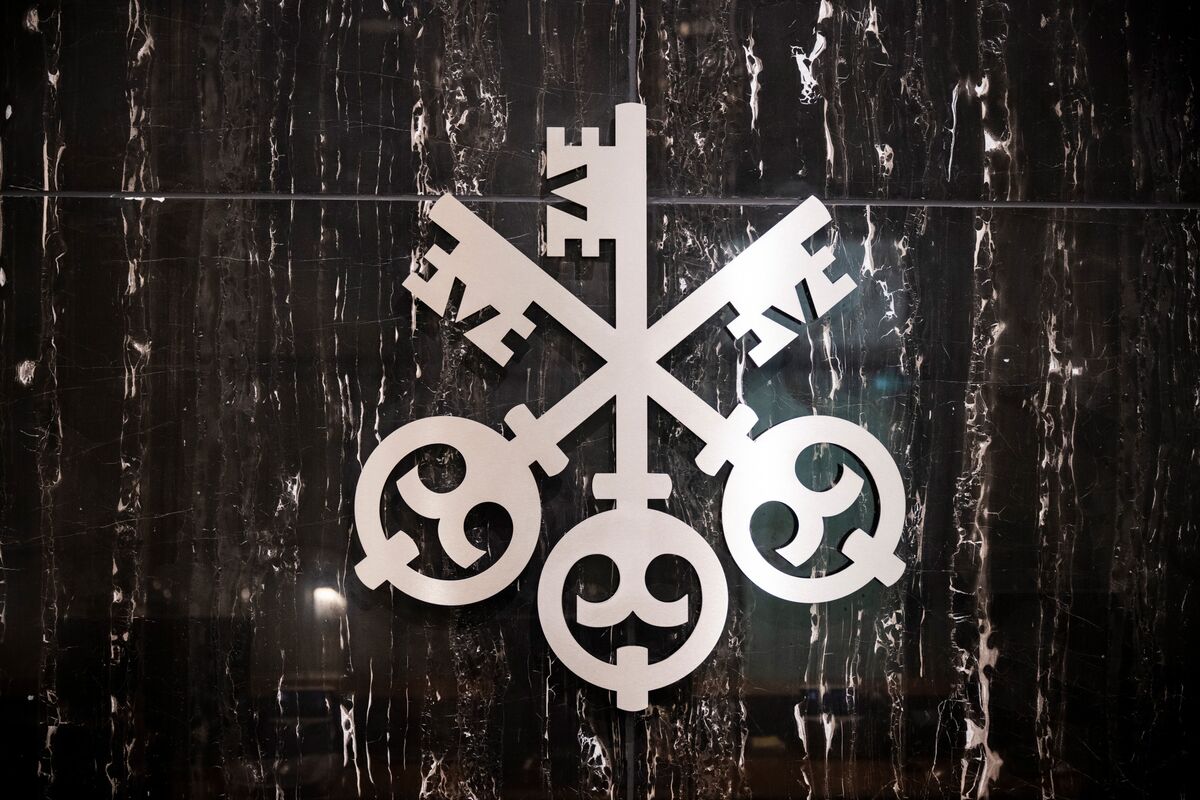 Illustrative photo for: Nearly One-Third of Billionaires Plan to Reduce Private