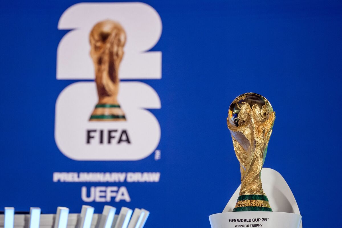 Illustrative photo for: Fanatics FIFA 2026 Official Merchandise Deal Boosts