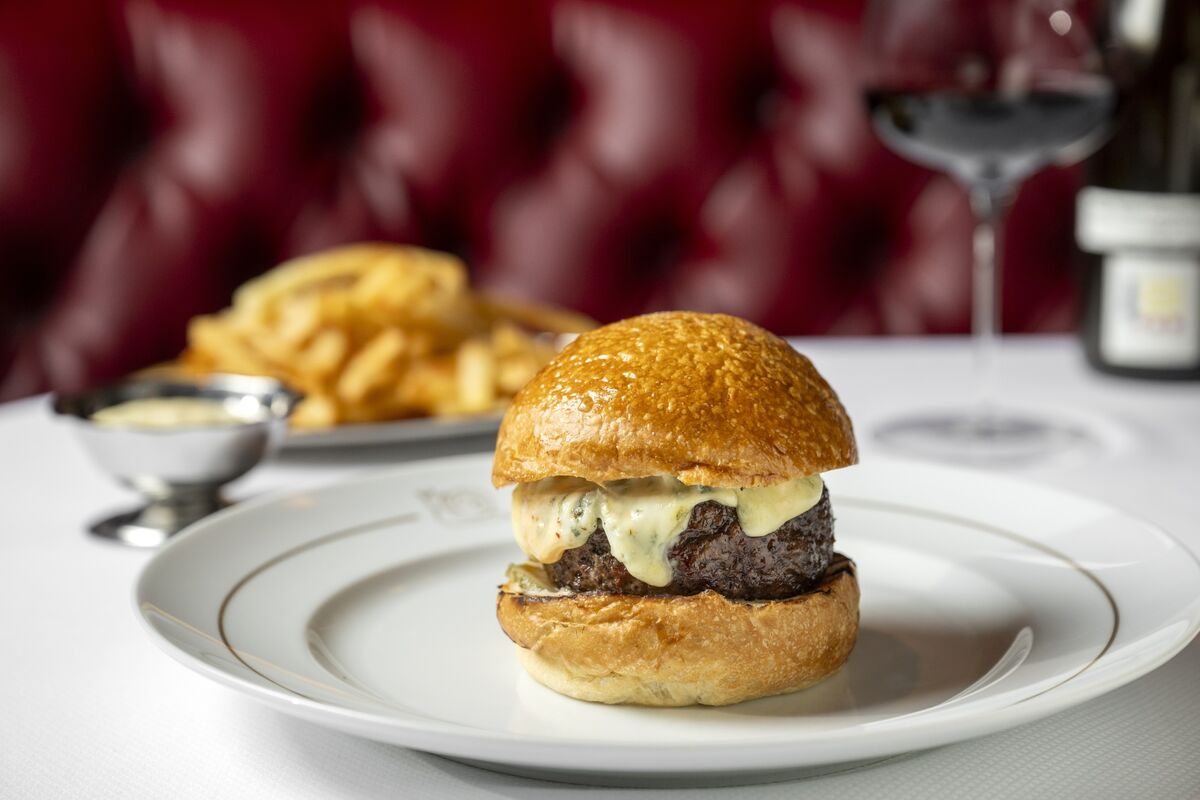 Illustrative photo for: Best New New York Burgers: Top 16 Smashed, Drenched & Cheesy