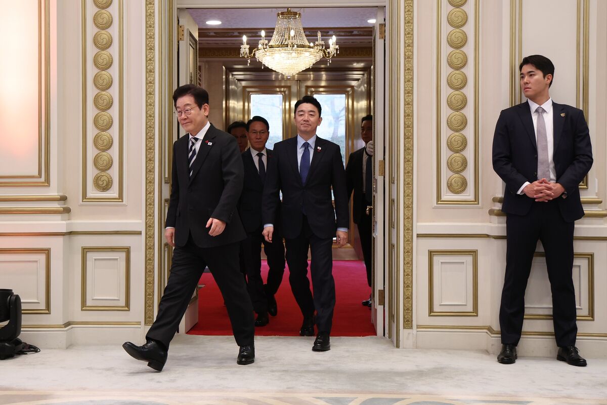 Illustrative photo for: South Korea political stability Boosts as President Lee Jae