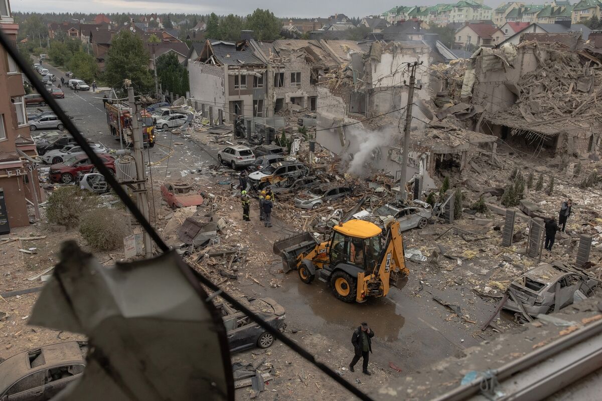 Illustrative photo for: EU Russia central bank: EU Explores Seizing Assets to