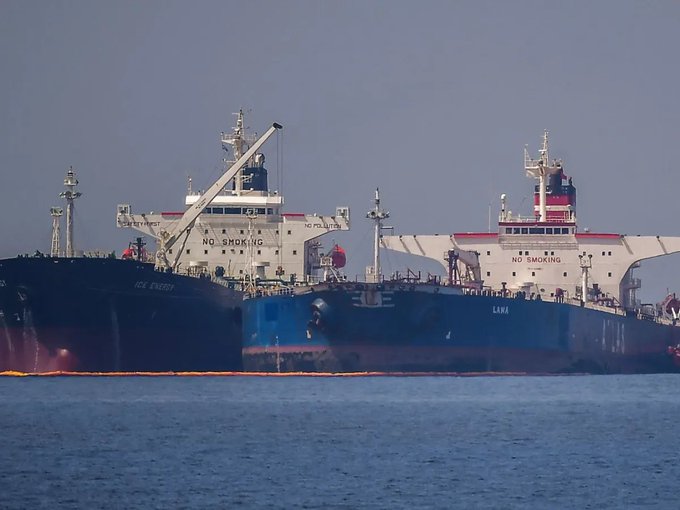 Illustrative photo for: EU G7 Russian oil ban set for 2026 in new sanctions plan