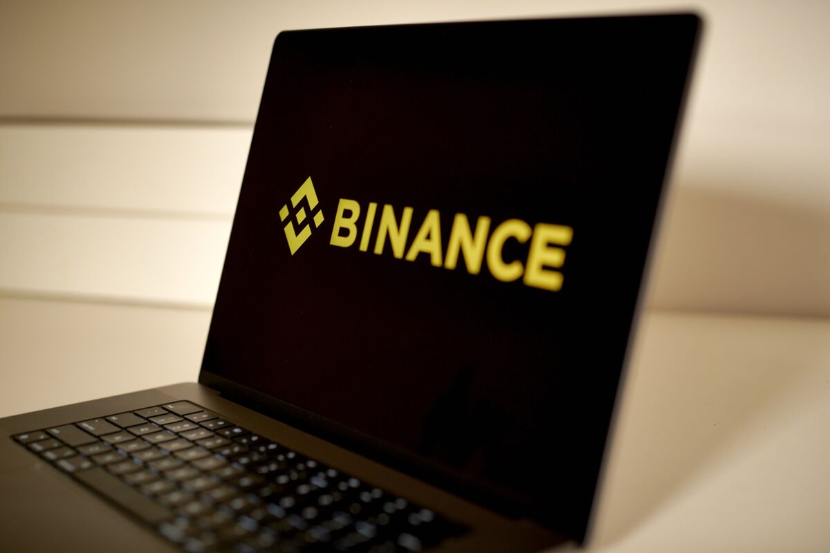 Illustrative photo for: Binance Abu Dhabi licenses Boost Regulatory Presence in the