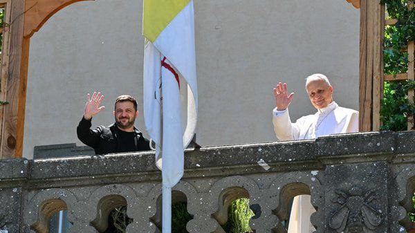 Illustrative photo for: Zelensky pope meeting: Ukrainian President Meets Pope Leo