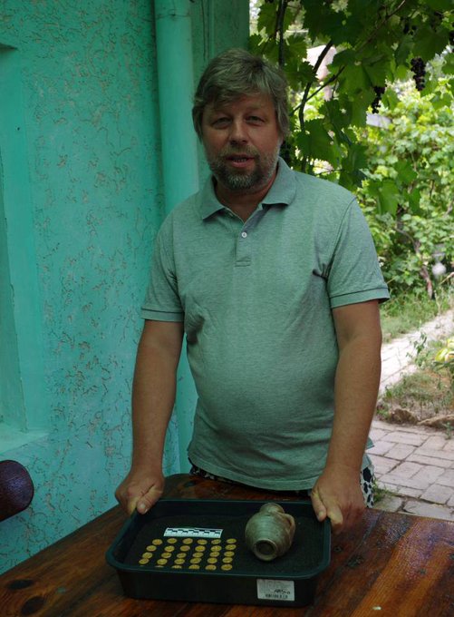 Illustrative photo for: Poland Detains Russian Archaeologist Over Crimean