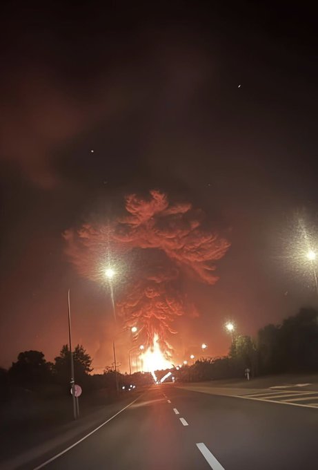 Illustrative photo for: Royal Thai Air Force attack Targets Cambodian Oil Depot