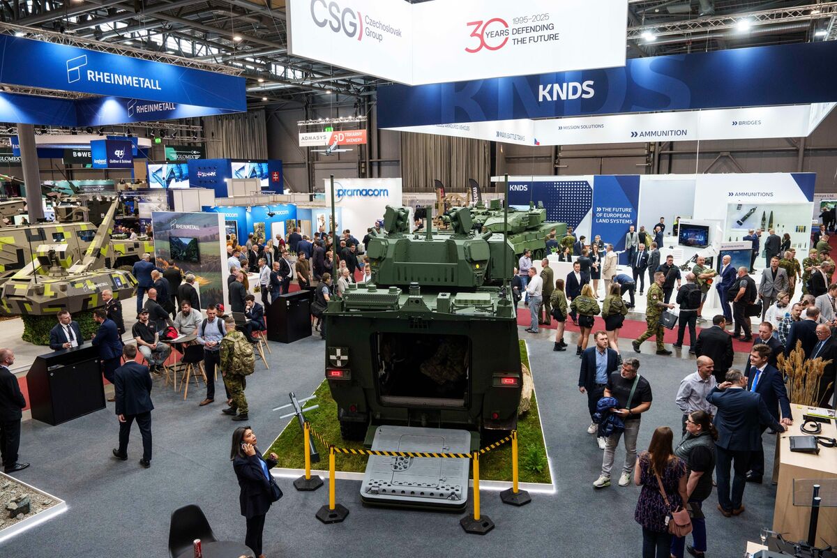 Illustrative photo for: Czechoslovak Group acquisitions Boost Michal Strnad's