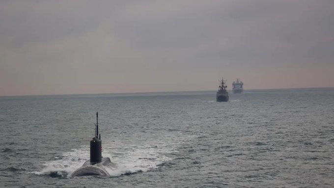 Illustrative photo for: Russian submarine in English Channel Escorted Out by Royal