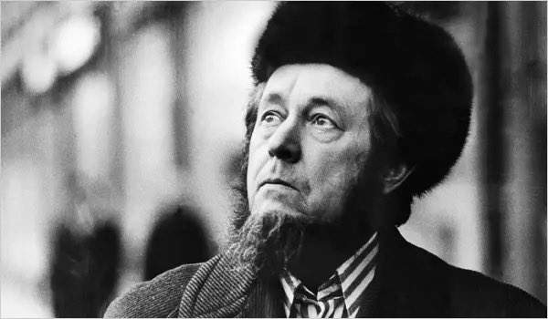 Illustrative photo for: Communist System Criminalizes Opponents, Says Solzhenitsyn