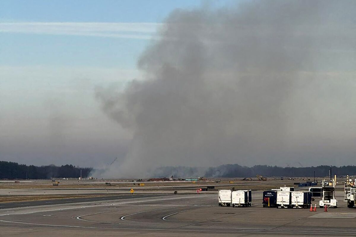 Illustrative photo for: United Flight to Tokyo Returns to Dulles After Engine