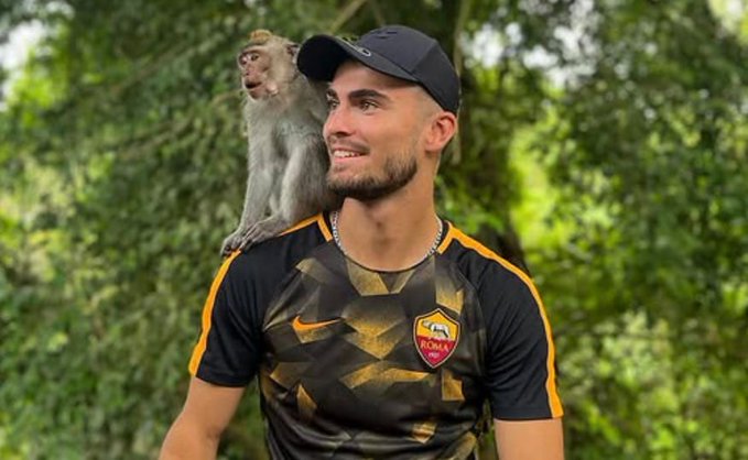 Illustrative photo for: French Citizen Dan Elkayam Killed in Bondi Beach Massacre