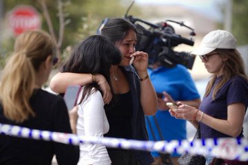 Illustrative photo for: Sydney terrorist attack memorial: Victims and locals pay