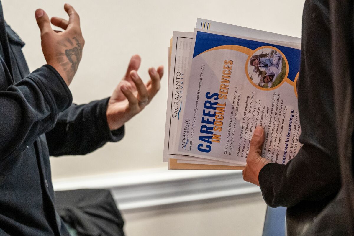 Illustrative photo for: Unemployed Americans Population Grows Amid Rising