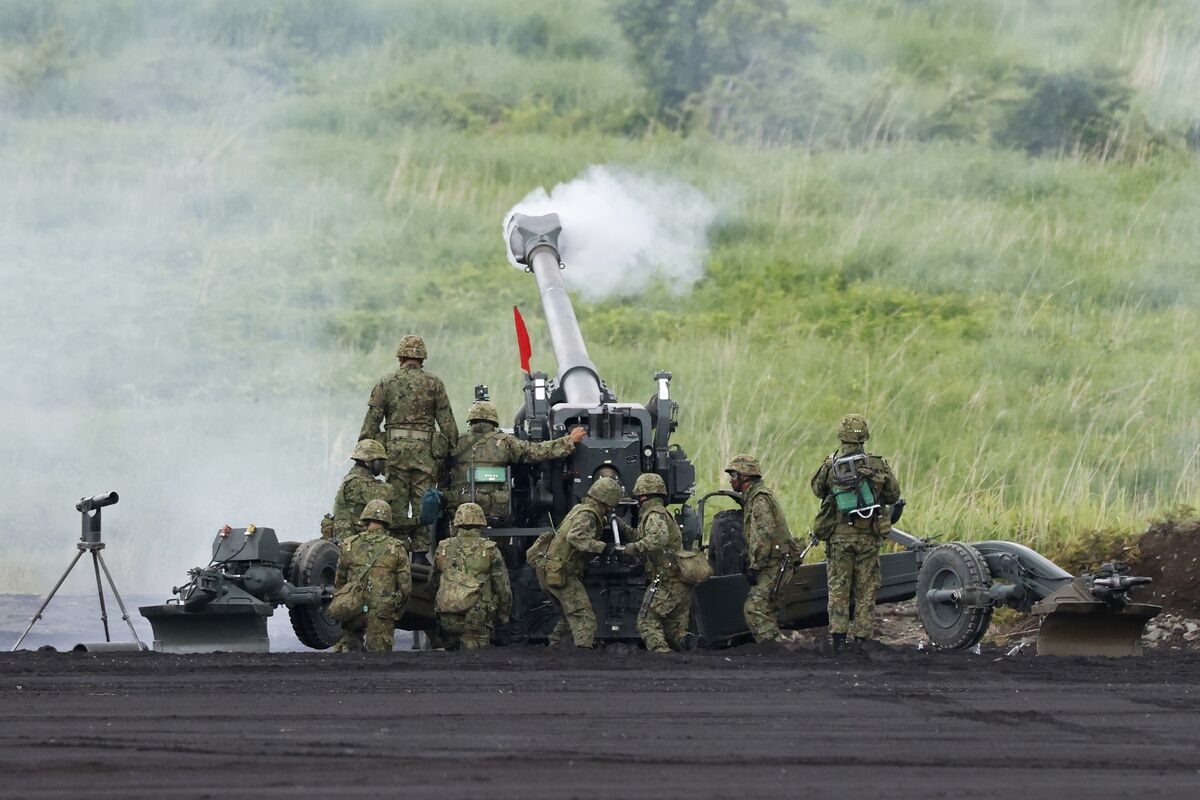 Illustrative photo for: Japanese Income Tax Increase to Boost Defense Spending from