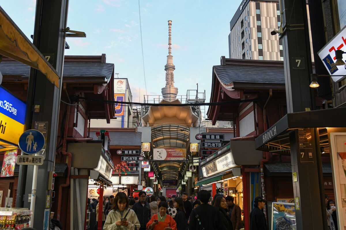 Illustrative photo for: Japan household risk assets rise above 20% amid inflation