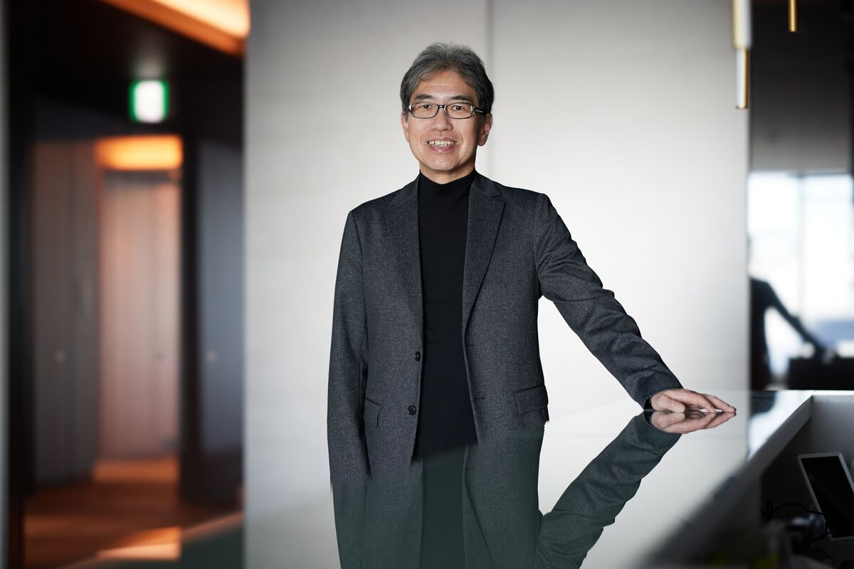 Illustrative photo for: Resonac Eyes Solid Growth Amid China Semiconductor