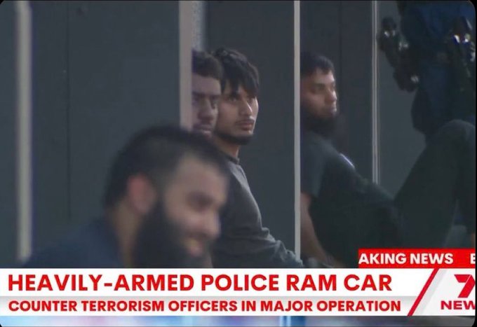 Illustrative photo for: Australian police thwart terror plot near Bondi Beach