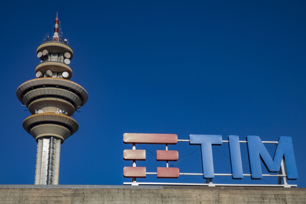Illustrative photo for: Telecom Italia Stock Conversion: Board to Convene Sunday to