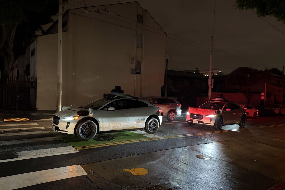 Illustrative photo for: Waymo driverless ride outage disrupts San Francisco