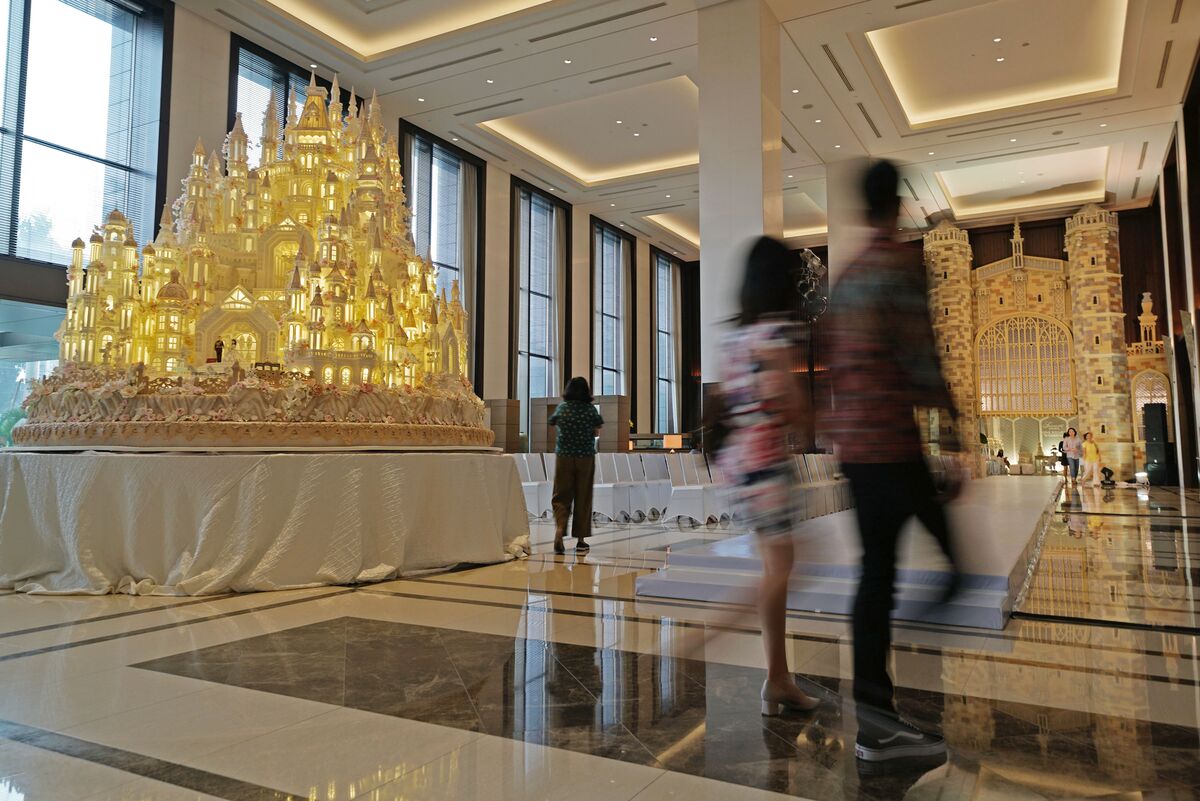 Illustrative photo for: Indonesia tax revenue boost: Targeting wealthy individuals