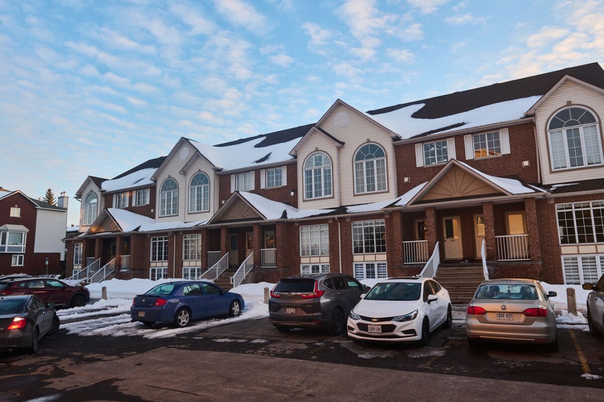 Illustrative photo for: Canada foreign home buyer ban: Easing Proposed to Boost