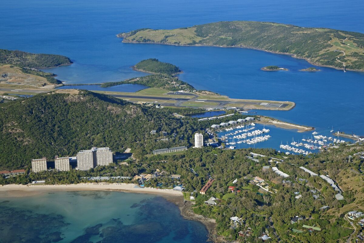 Illustrative photo for: Blackstone Hamilton Island acquisition: Firm Buys Great