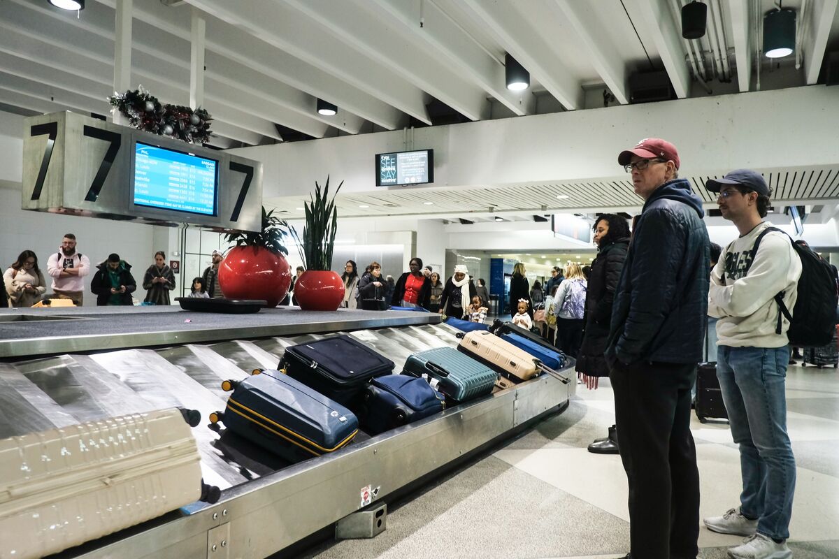 Illustrative photo for: US Airlines Anticipate Record Holiday Airline Passengers