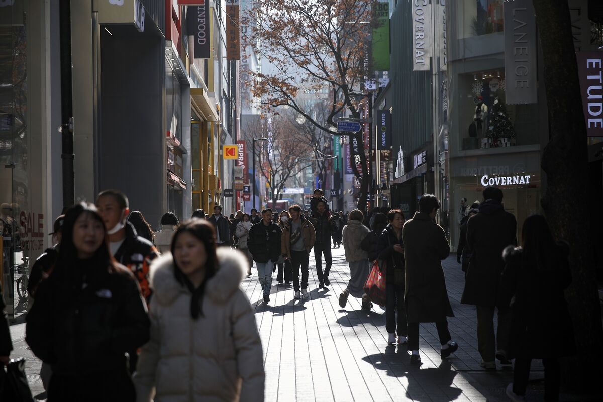 Illustrative photo for: South Korea consumer confidence stays positive for 8th