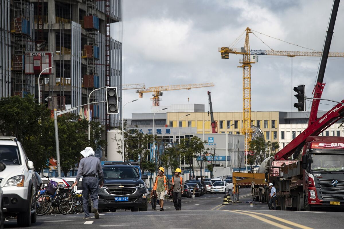 Illustrative photo for: China local borrowing infrastructure hits six-year low amid