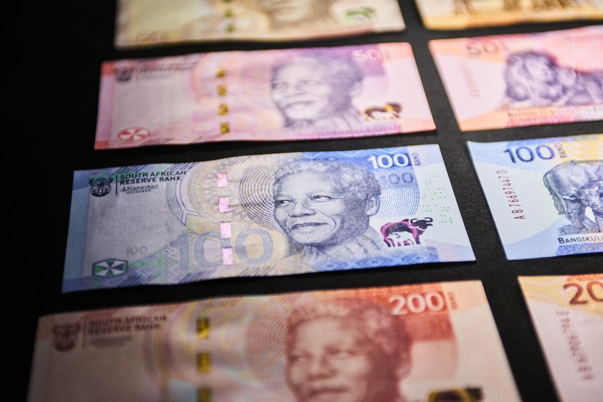 Illustrative photo for: South Africa Rand dollar stability Boosts Year-End Gains