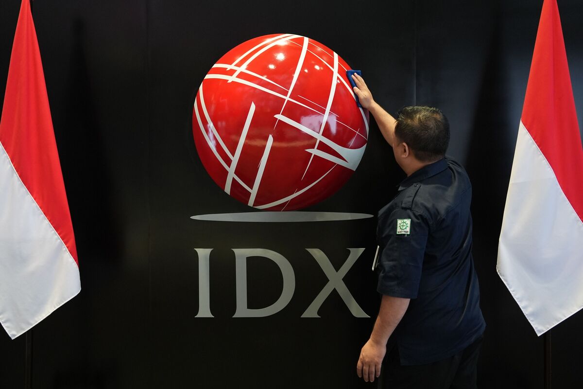 Illustrative photo for: Indonesian Stocks Retail Investors Drive 11-Year High