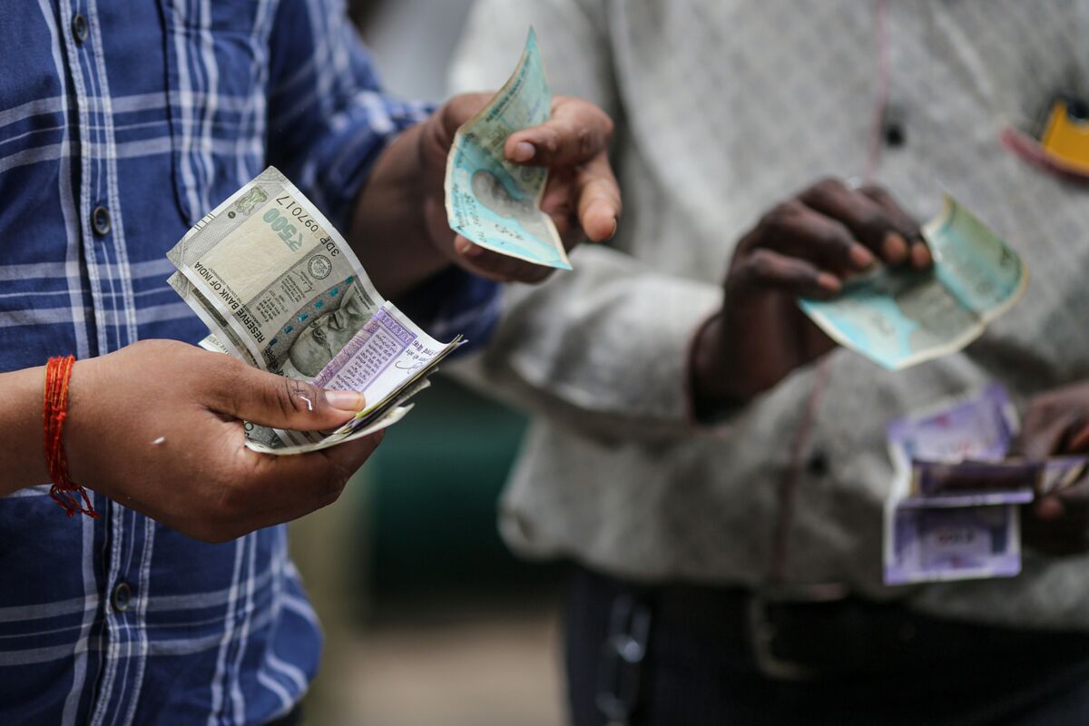 Illustrative photo for: Indian sovereign bonds outflow hits record monthly level