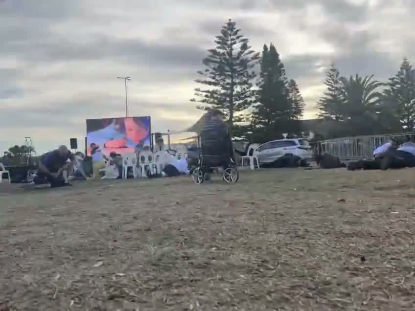 Illustrative photo for: Jewish Man Records Attack as Terrorists Open Fire at Bondi